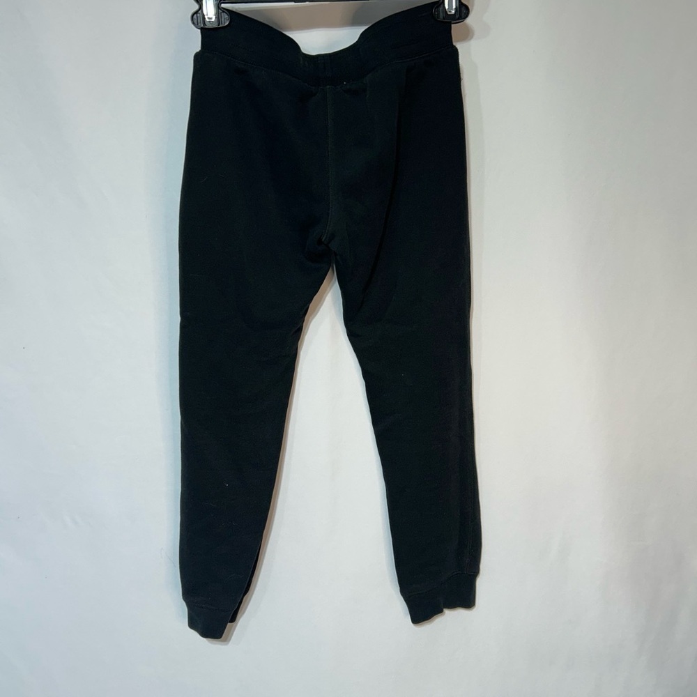 Beaver Canoe ROOTS girls black jogging shorts. Size medium. Drawstring waist. - Picture 6 of 7